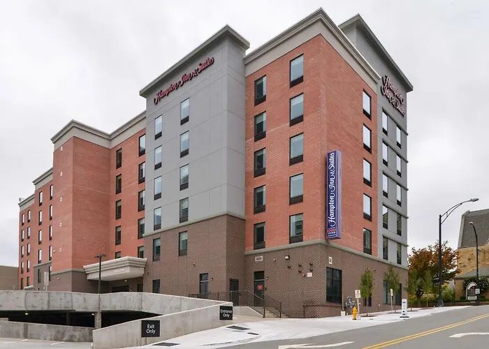 Hotel Hampton & Winston-salem/university Area
