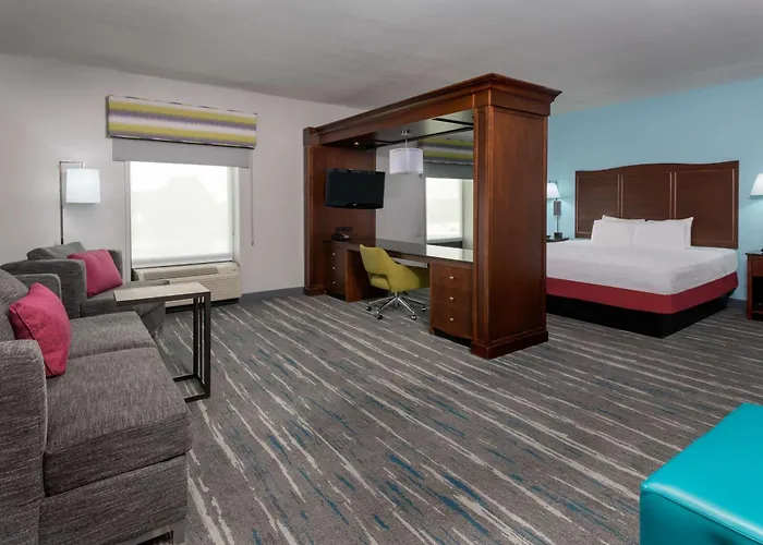 Hampton & Winston-salem/university Area Hotel