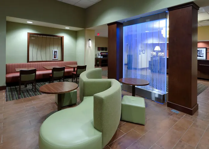 Hotel Hampton & Winston-salem/university Area