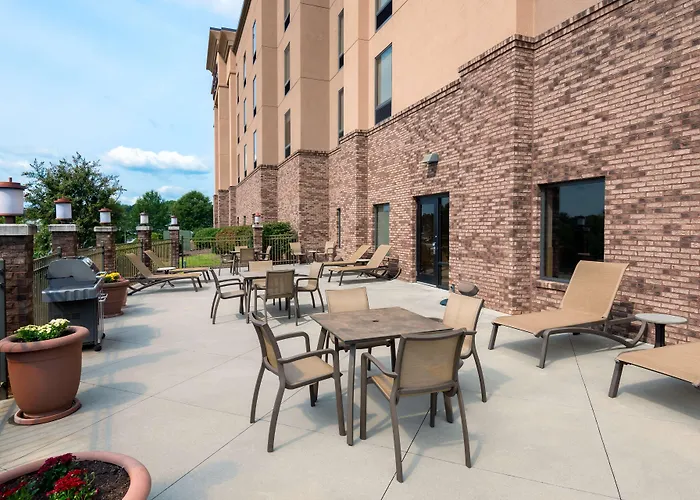 Hampton & Winston-salem/university Area 3*
