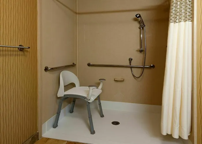 Hampton & Winston-salem/university Area Hotel